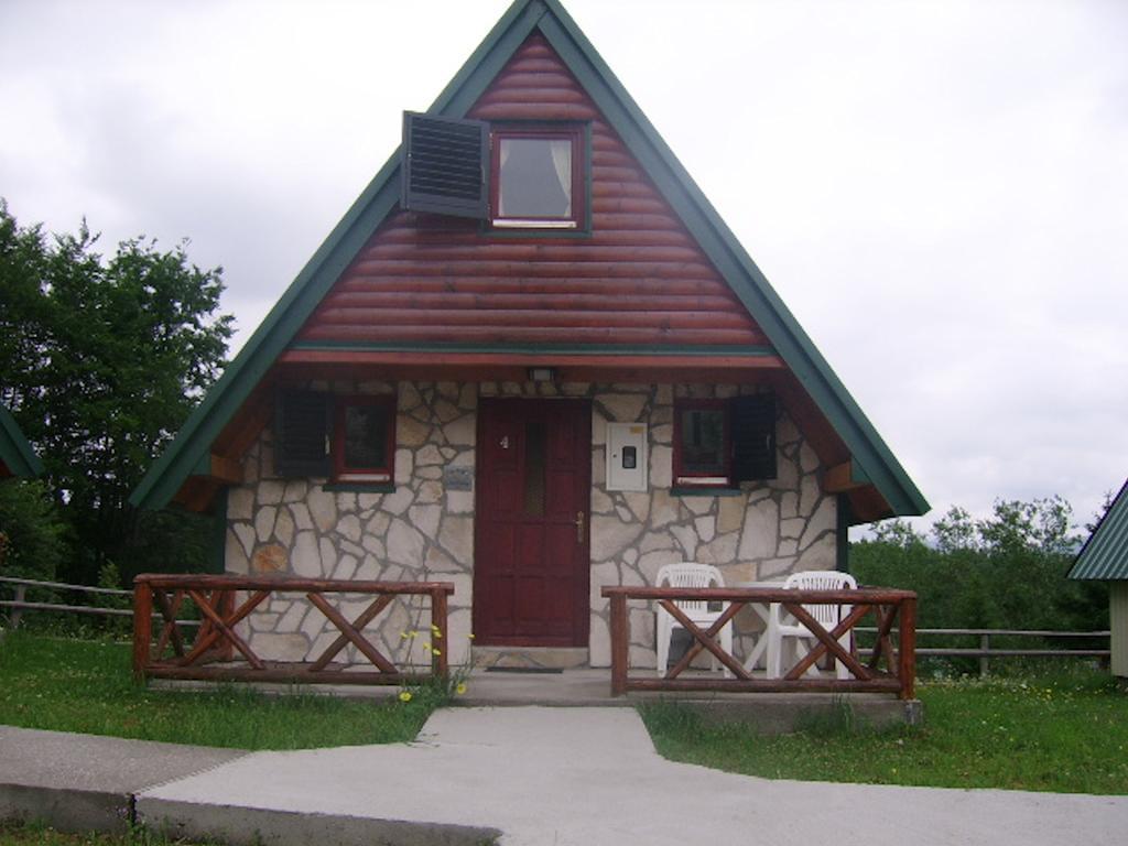 Durmitor Bungalows Жабляк Экстерьер фото