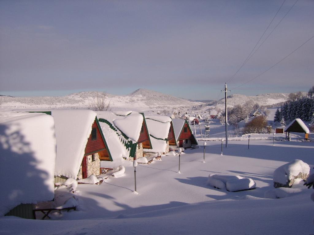 Durmitor Bungalows Жабляк Экстерьер фото